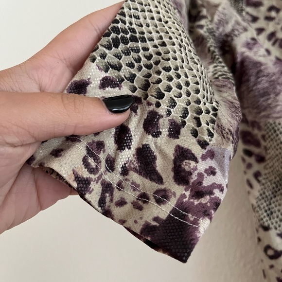 Y2K Vintage Sooki Animal Leopard Print Patch Shimmer Top Size Small - Picture 4 of 6